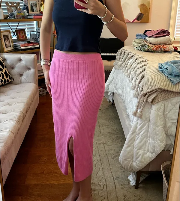 Free People Ribbed Pink Midi Skirt with Front Slit - Image 2