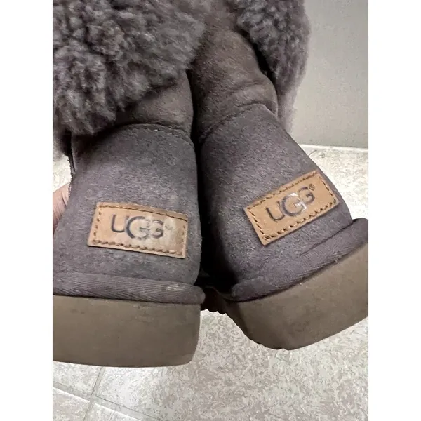 Ugg boots size 8 brown sheepskin fur women - Image 5