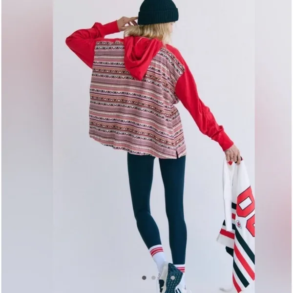 NWT FREE PEOPLE | FP Movement‎ Hot Shot Printed Hooded Layer in Nordic Knit XS - Image 7