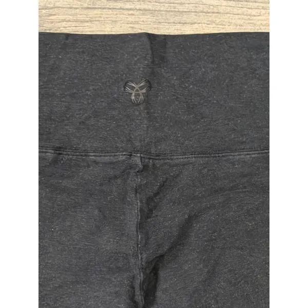 Tna Aritzia Compression High Rise Biker Shorts Charcoal‎ Grey XSmall 8" Gym Yoga - Image 8