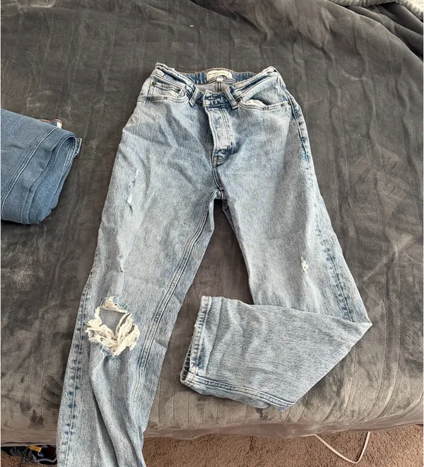 Abercrombie Dad High-Rise Jeans - Image 3