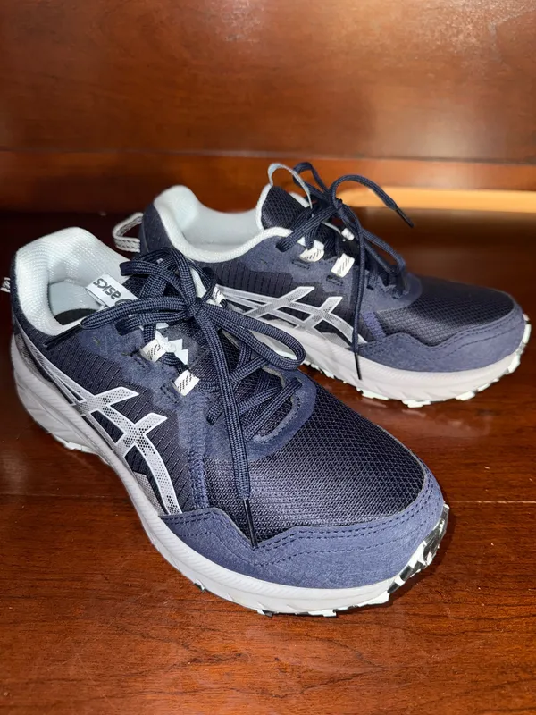 ASICS Women’s Sneakers blue size 9 - Image 2