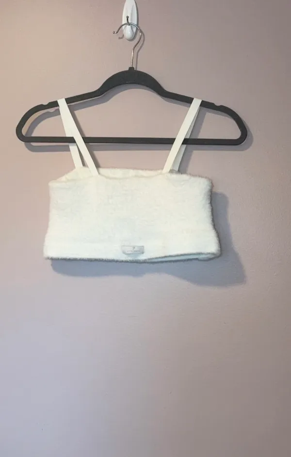 New Gymshark X Whitney Simmons Bandeau Fuzzy Crop Top Bra - Image 3