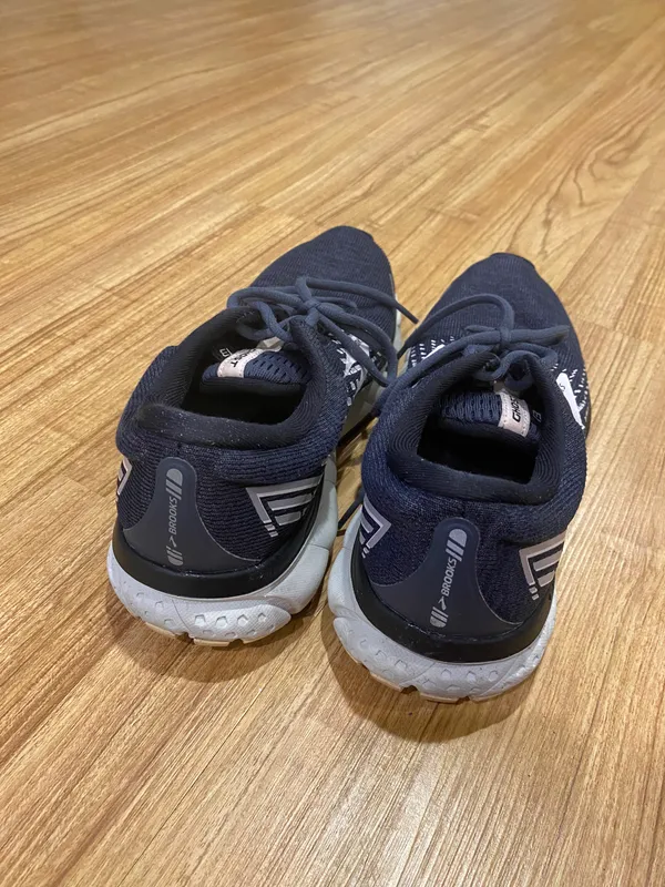 Brooks Ghost Running Shoes Women - Image 3