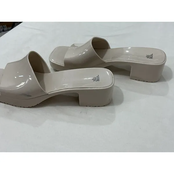 Womans Wild Fable Open Toe Block Heel Nude Color Sandal Slip On Size 11 - Image 3