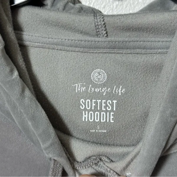 SO The Lounge Life Softest Hoodie Fleece Gray Cropped‎ Size Small. - Image 3