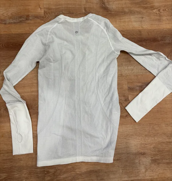 Lululemon White Swiftly Tech Long Sleeve - Image 2