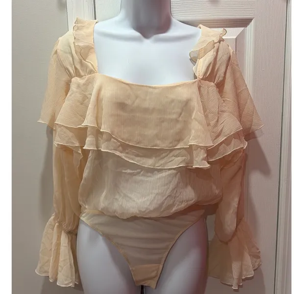 NWOT Intimately Free People Bodysuit Womens Peach Ruffle Open Back Sheer XS - Image 3