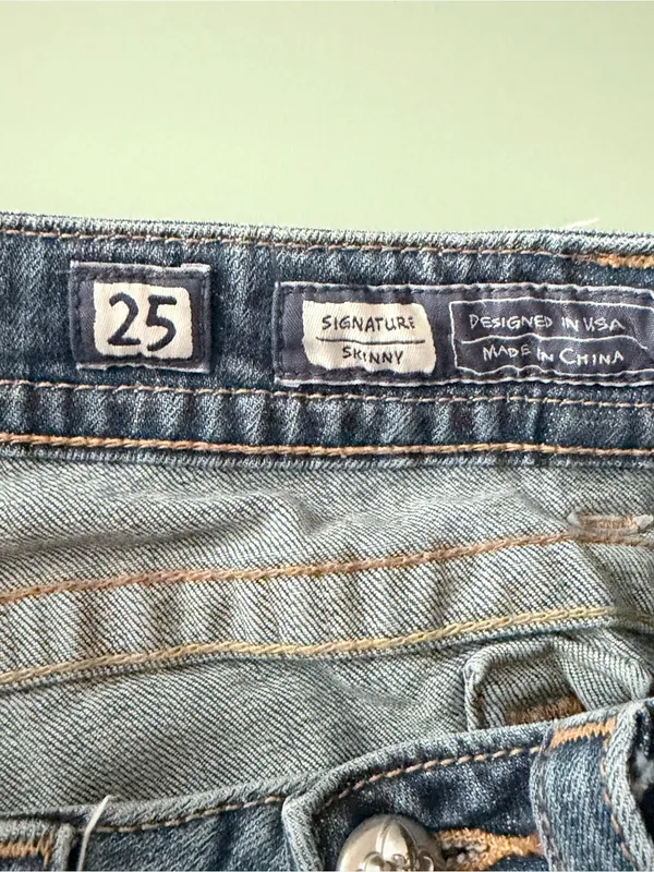 Miss Me Signature Skinny Jeans Size 25 Distressed Stretch Denim - Image 5