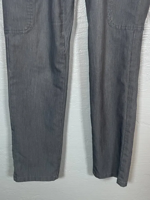 Figs Women S Graphite Gray Kuaro Cargo Scrub Pants Pockets Yoga Waistband - Image 2