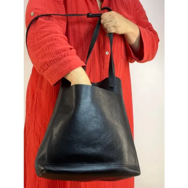 Madewell Transport Tote Black Leather Bag - Image 4