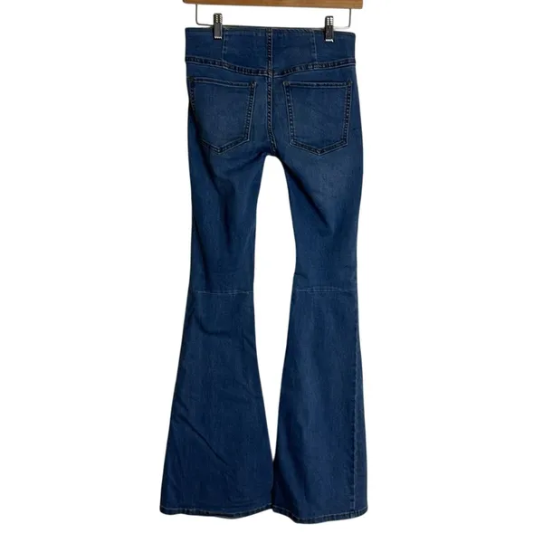 Free People We The Free‎ Women Penny Flare Elastic Waist Jeans Blue Size 24 - Image 7