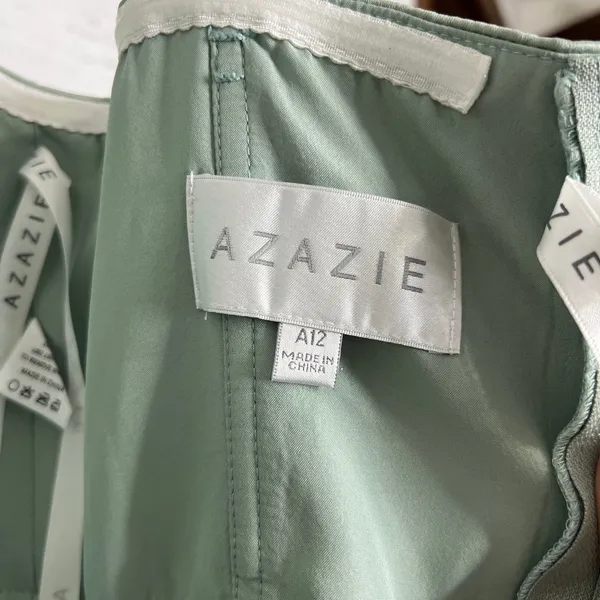 Azazie Agave Green Sheath Sweetheart Neckline Stretch Satin Dress Size 12 - Image 7