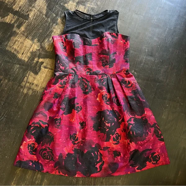 Modcloth Symphony Stunner Dress Maggy London Fit Flare Black Red Floral Mesh 14 - Image 7