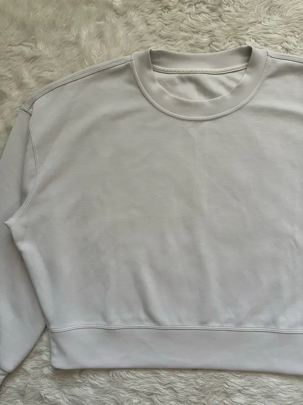 Lululemon Sweatshirt Softstreme Perfectly Oversized Cropped Crew Pullover Sz 8 - Image 4