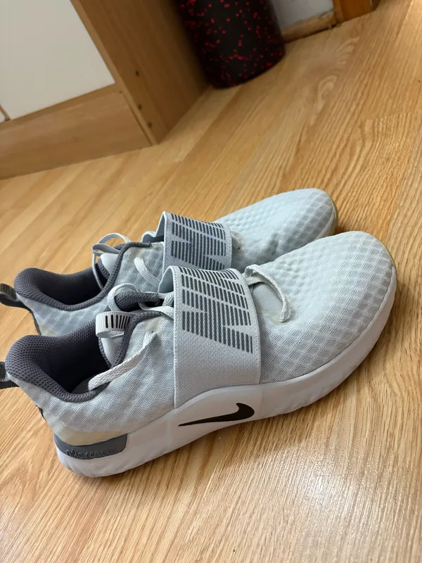 Nike  - Image 3