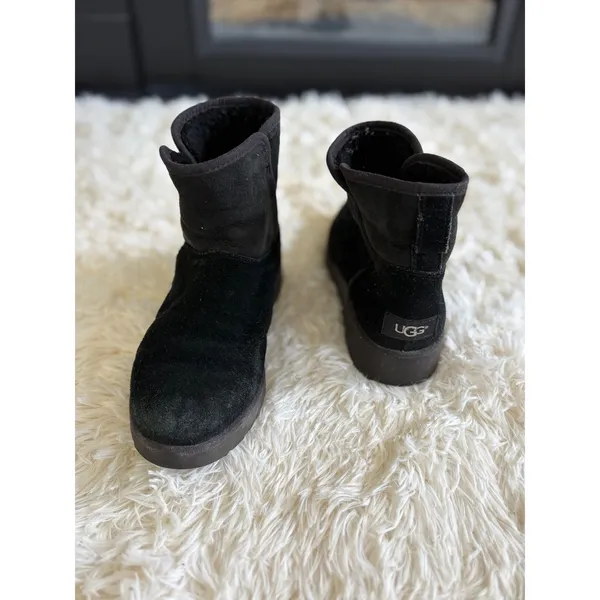 UGG Australia Black Suede Leather Ankle Boots Women's Comfy Winter Shoes‎ 7 - Image 2