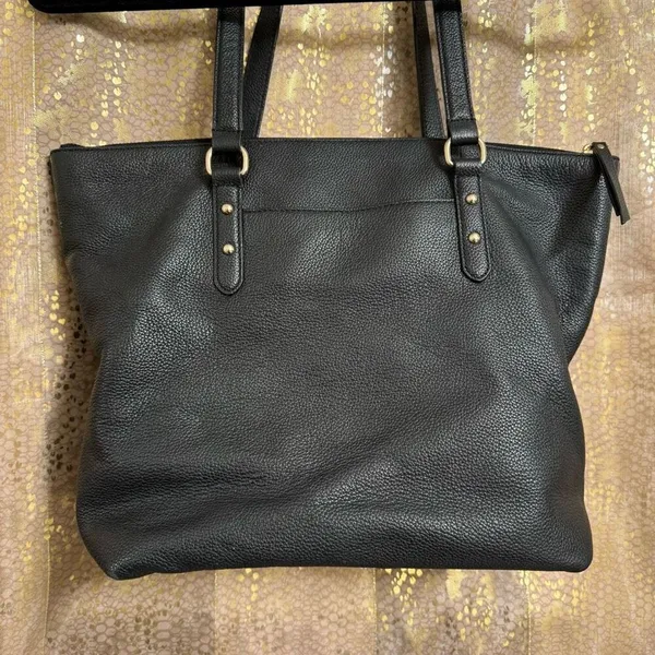 Kate Spade New York Larchmont Avenue Leather Penny Large Tote Color Black Used - Image 2