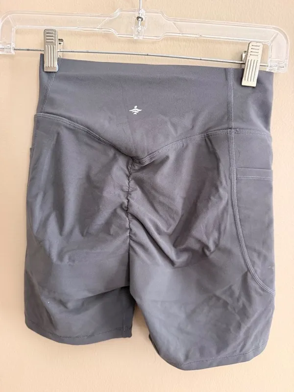Halara XS Biker High-Waist Shorts With Pockets -scrunch butt lift XS - Gray - N - Image 3