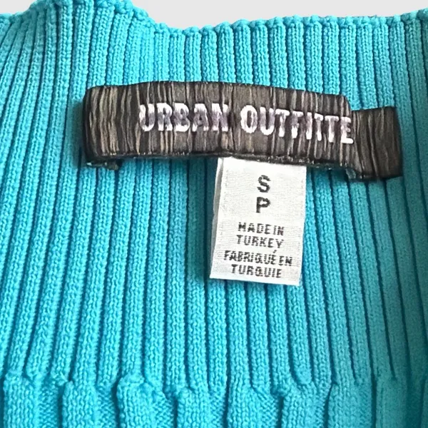 Urban Outfitters UO Tessa Buttoned Off-The-Shoulder Women’s Small Sweater NWOT - Image 5