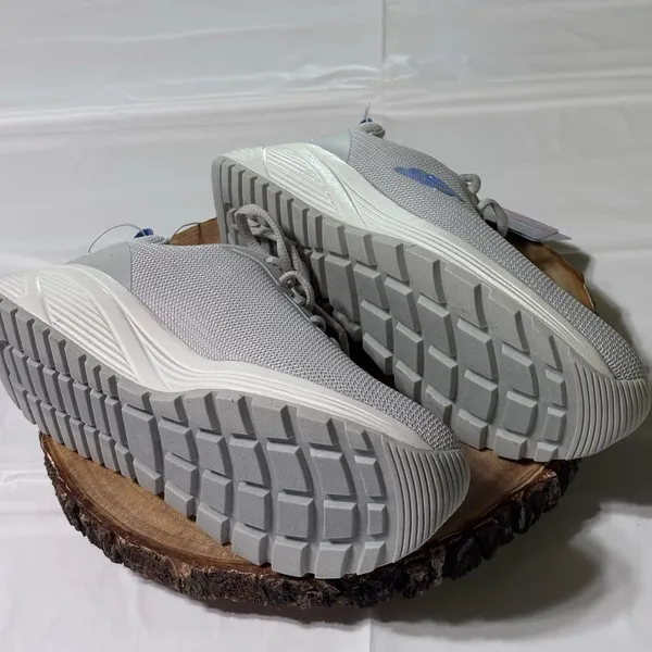 Skechers Women's Memory Foam Gray Athletic Walking Sneakers Shoes Size 7.5 NWT S - Image 9