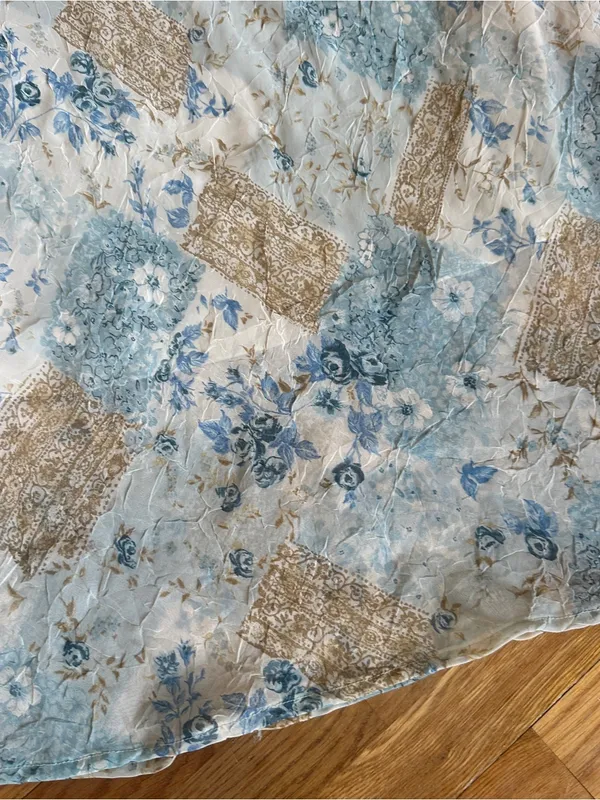 Vintage Floral Patchwork A-Line Maxi Skirt in Light Blue and Cream - Image 2