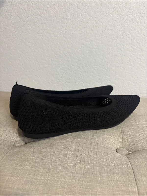 Vivaia 41 Black Knit Pointed Ballet Flats - Image 3