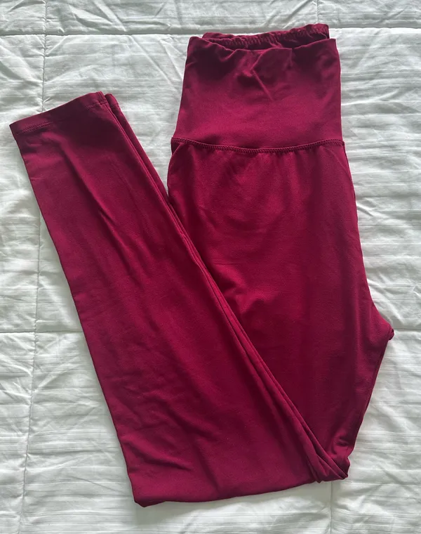 Amazon High Waisted Burgundy Leggings - Image 3