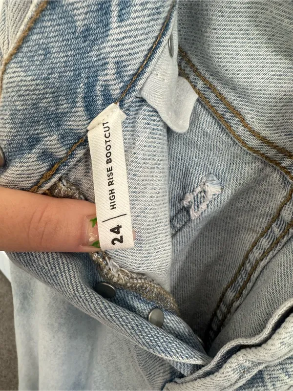 PacSun Button Fly High Rise Bootcut Split Hem Jeans Size 24 - Image 5