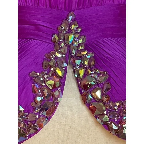 La Femme Purple Magenta Strapless‎ Rhinestone Sweetheart Neck Gown Size 0 - Image 9