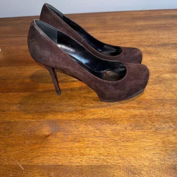 Saint Laurent Brown‎ Suede Tribtoo Pumps - Image 3