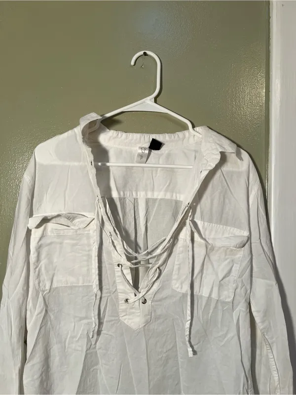RD Style Women’s Sz Medium Lace Up Top Long Sleeve Collared Chest Pockets Cotton - Image 3