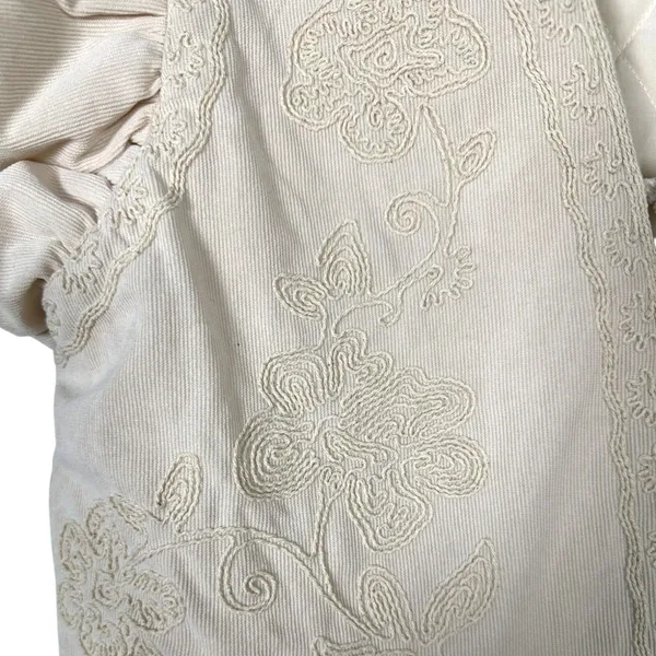 Entro Veada Embroidered Cream Floral Quilted Topper Tie Medium NEW with Tags - Image 3
