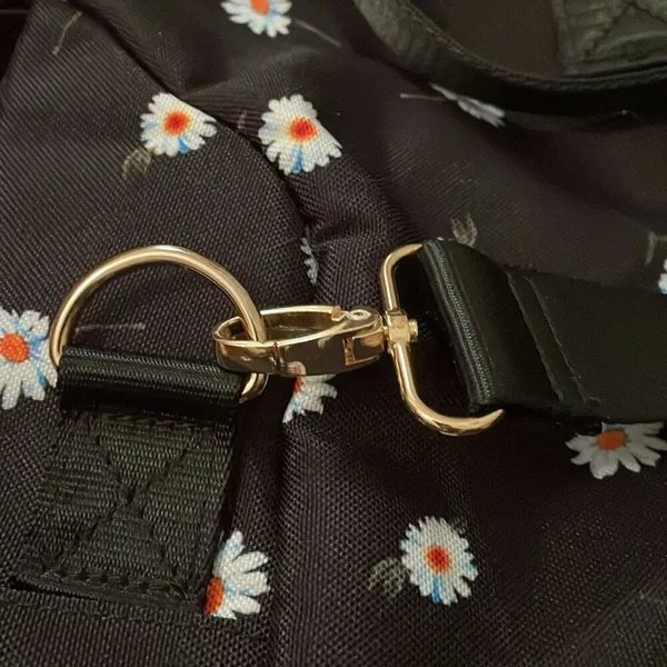 Alice + Olivia Black Fabfitfun Daisy Print Duffle Bag Weekender Travel Overnight - Image 12