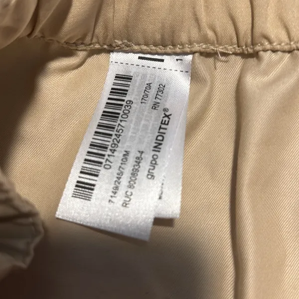 Zara beige hi waist adjustable flat front Shorts - Image 5