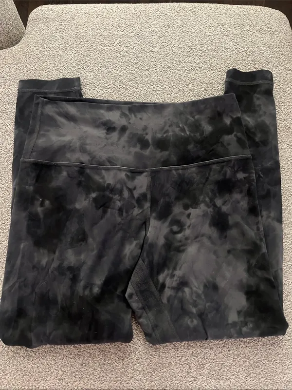 Lululemon Black & Gray High-Waist Leggings - Image 2