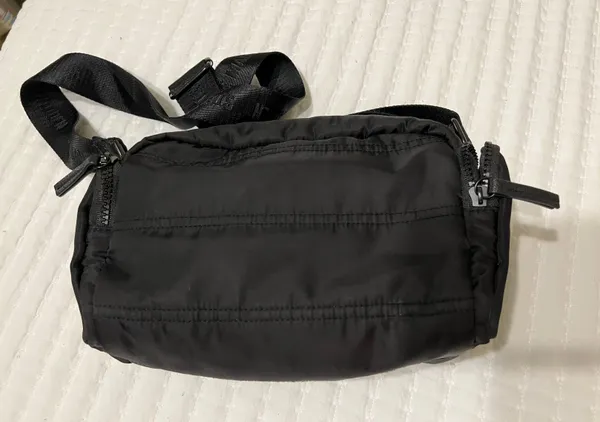 Crossbody - Image 3