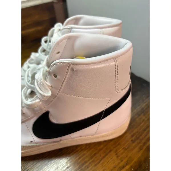 Nike‎ White Mid Blazer Sneakers Size 6.5 - Image 4