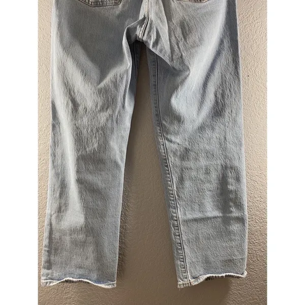 Levi’s Ribcage Straight Light Wash High Waisted Tango Fade Jeans - Image 15