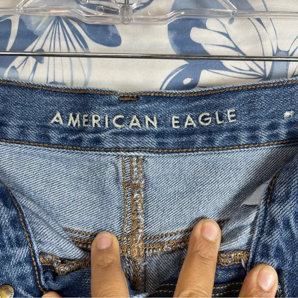 American Eagle outfitters Mom shorts SZ 14 - Image 8