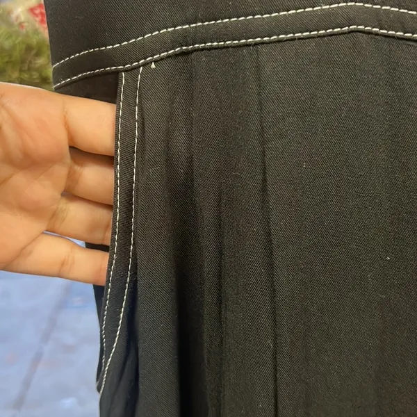 Black Button - Image 2