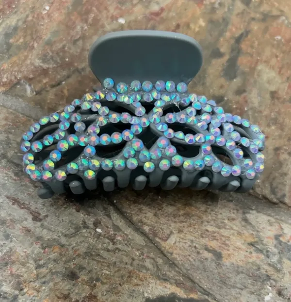 Custom crystals hair clip Handmade brand new - Image 3