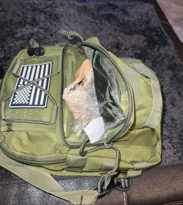 Tactical Shoulder sling Carrier Bag. Green - Image 3