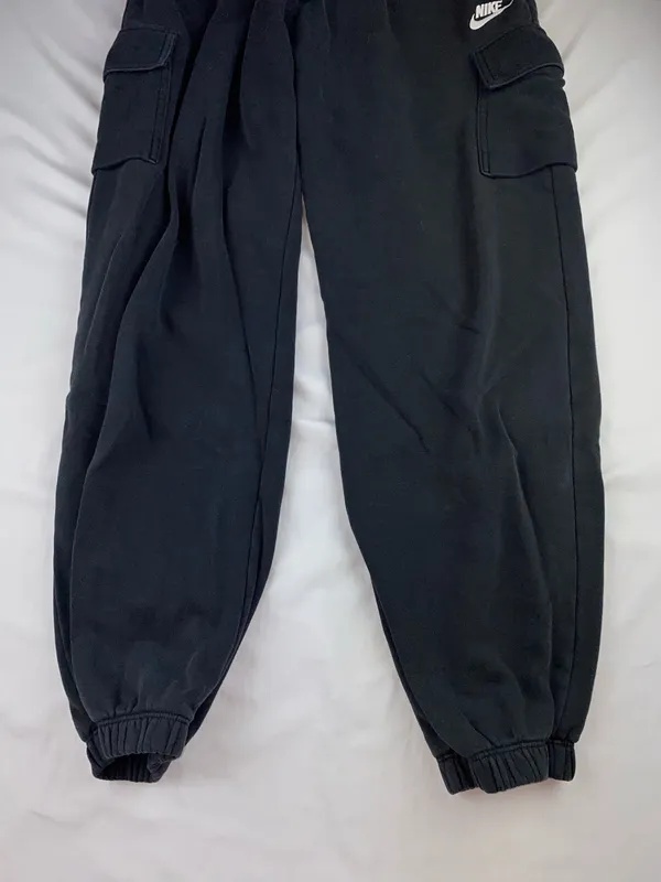 Nike sweatpants  - Image 6