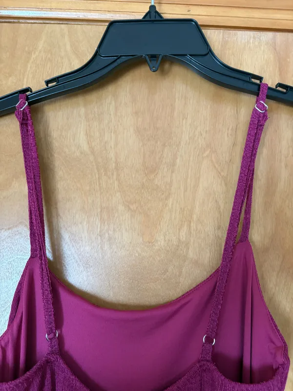 Shein Split Hem Magenta Glitter Cami Bodycon Dress - Image 4