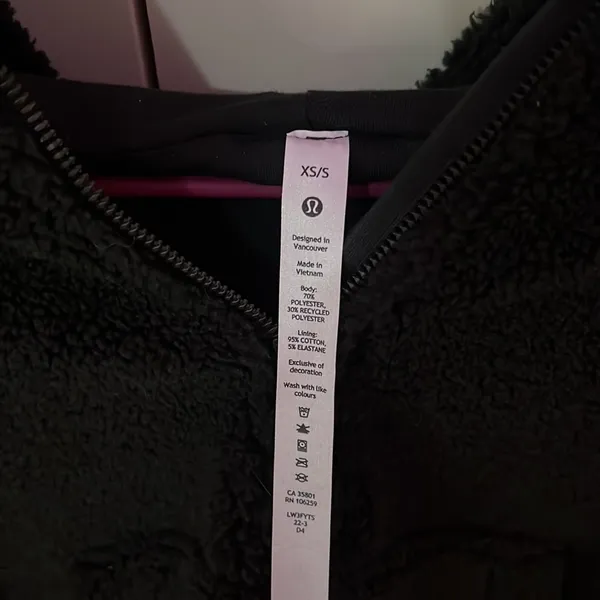 Lululemon fleece scuba half zip - Image 3