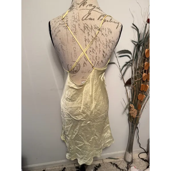 Victorias Secret Slip Dress Light Yellow Satin Cami Mini M flaw‎ - Image 3