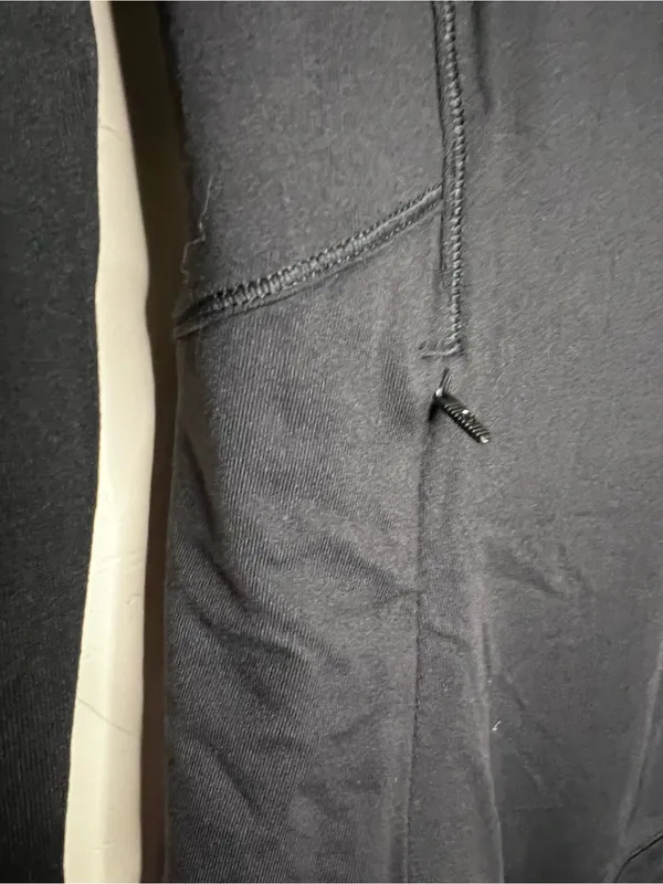 Lululemon Close To‎ Crossing Black Rulu Long Sleeve Athletic Top - Image 10