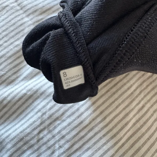 Lululemon Flow Y Bra - Image 4