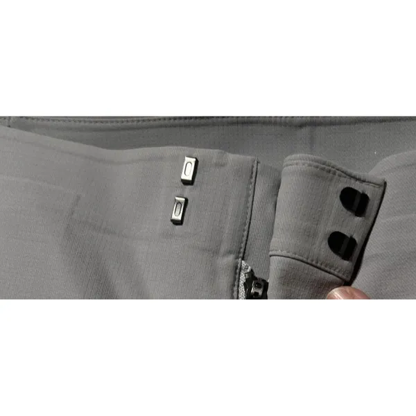 Lululemon LAB Reykur Cargo Pants Gray Womens Sz 12 Hiking Utility Tech NEW Rare - Image 9